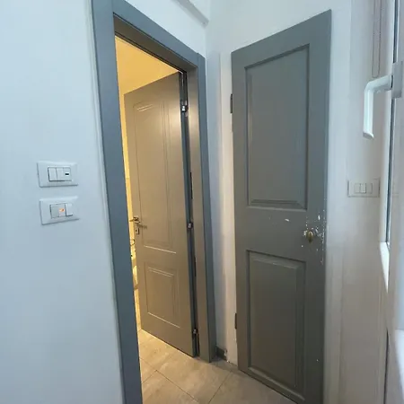 アパート House 1826 In The Marine Heart Of *